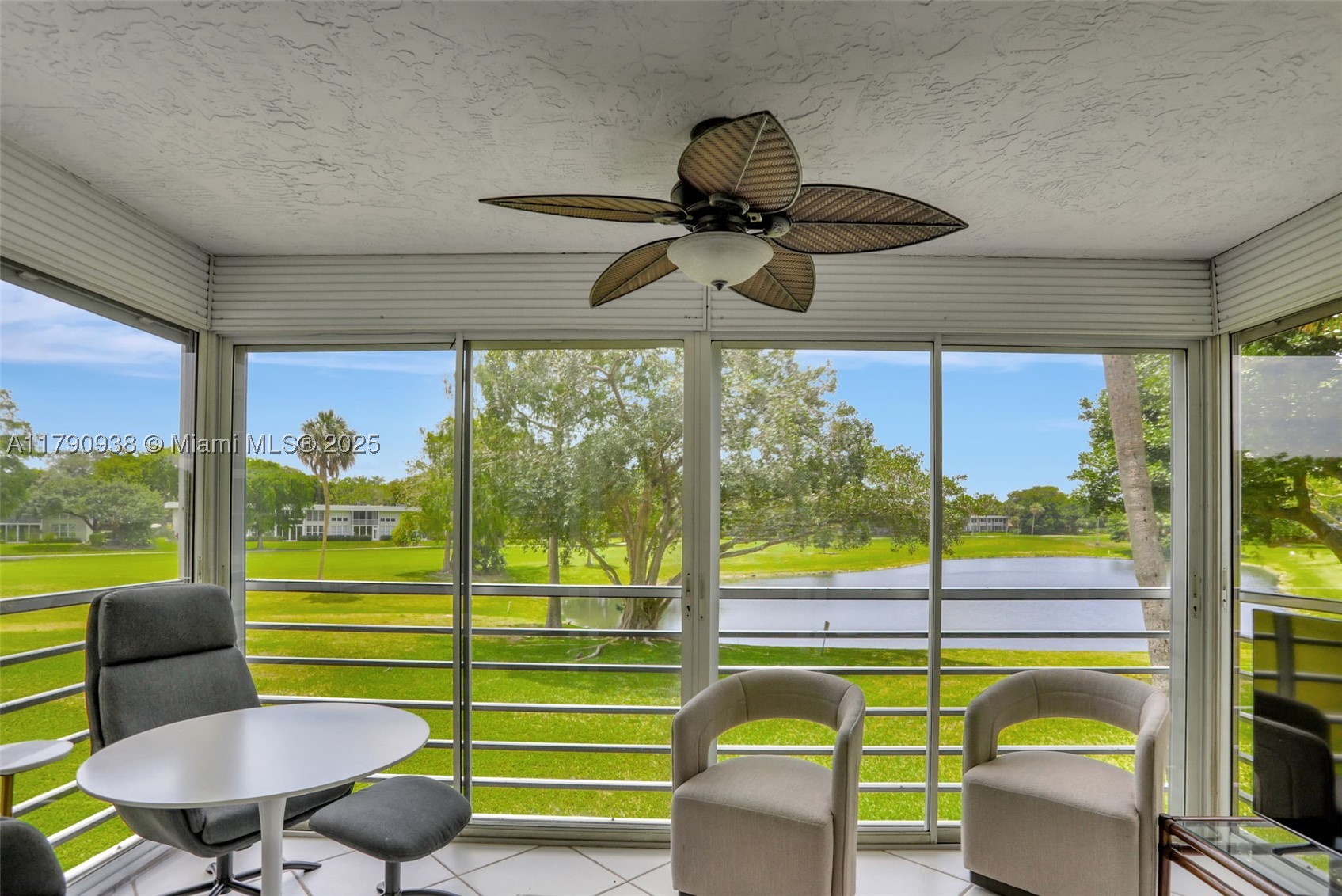 4020 W Palm Aire Dr 204 Property Photo 35