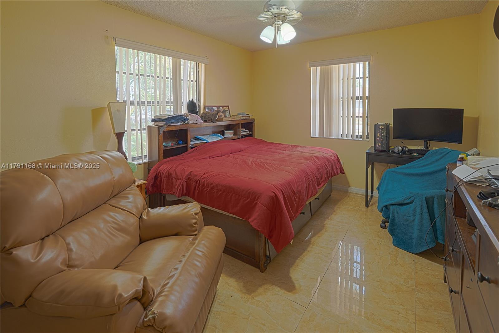 16480 Sw 299th Dr Property Photo 16