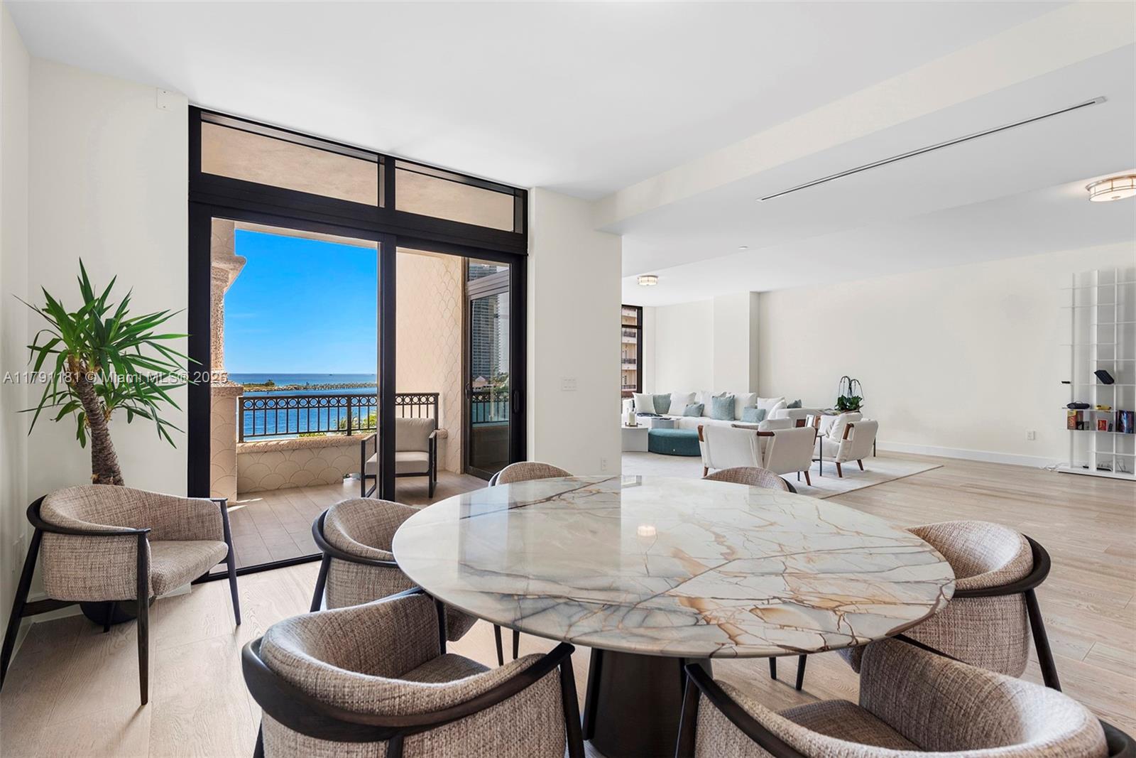 7055 Fisher Island Dr 7055 Property Photo 4