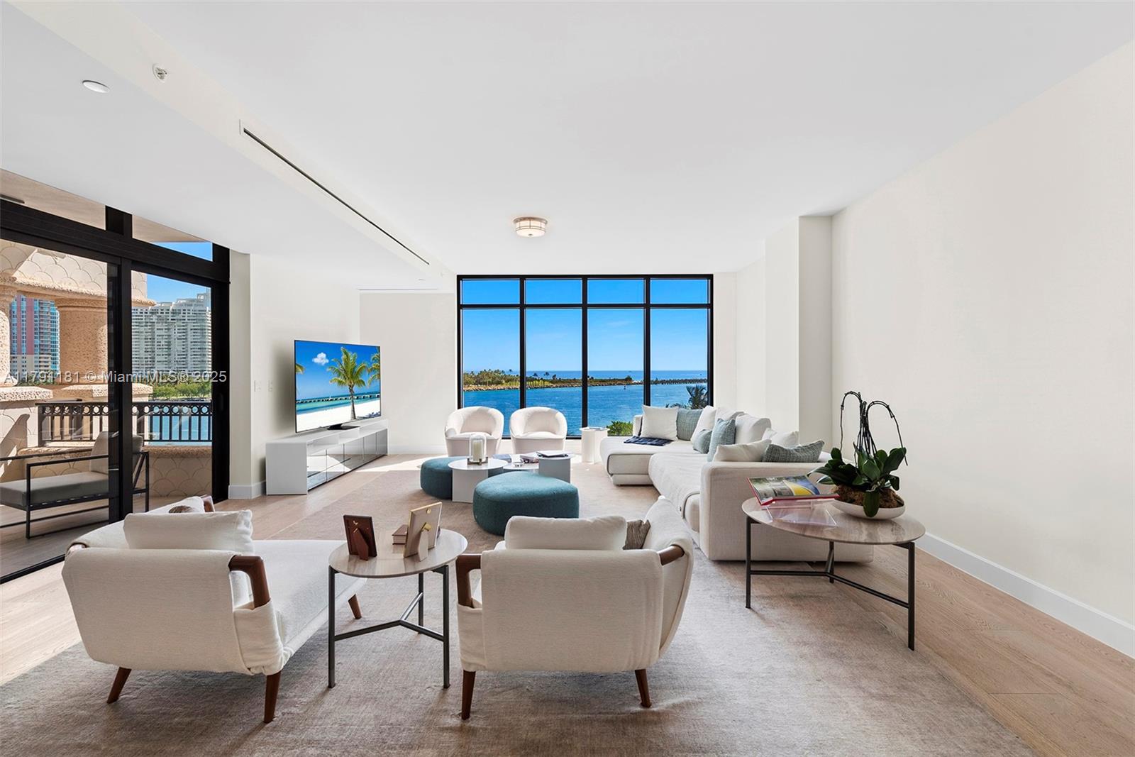 7055 Fisher Island Dr 7055 Property Photo 5