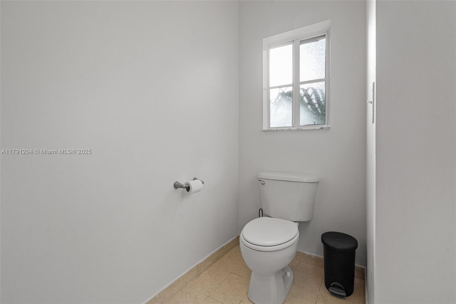 2609 Ne 42nd Ave 2609 Property Photo 30