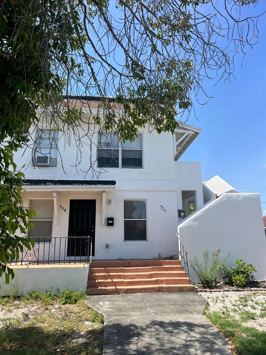 736 Gotham Ct 734 Property Photo 1