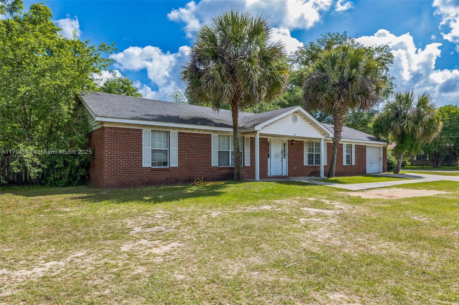 396 Hancock Ln Property Photo