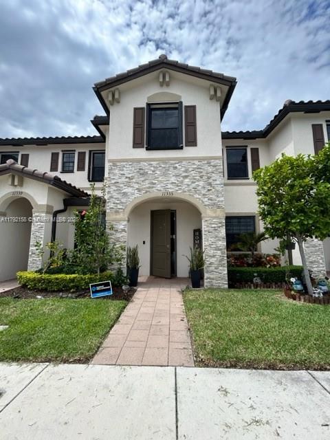 11335 SW 248th Ter 11335 Property Photo 1