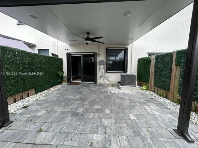 11335 Sw 248th Ter 11335 Property Photo 2
