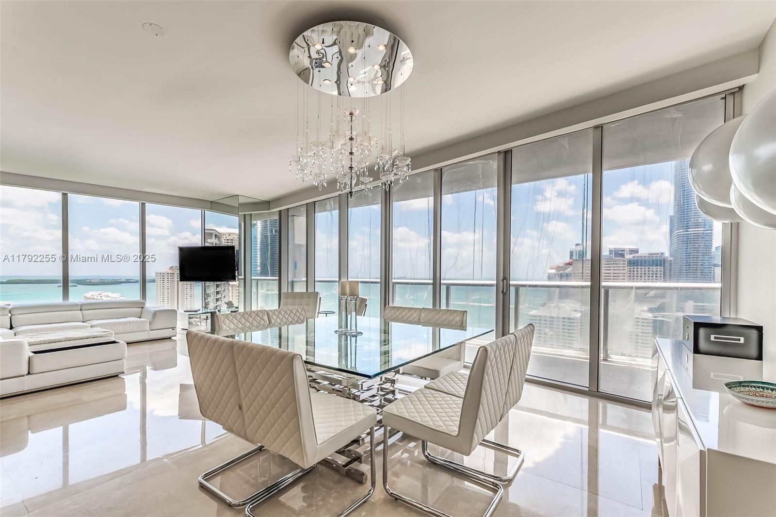 495 Brickell Ave 2801 Property Photo 5