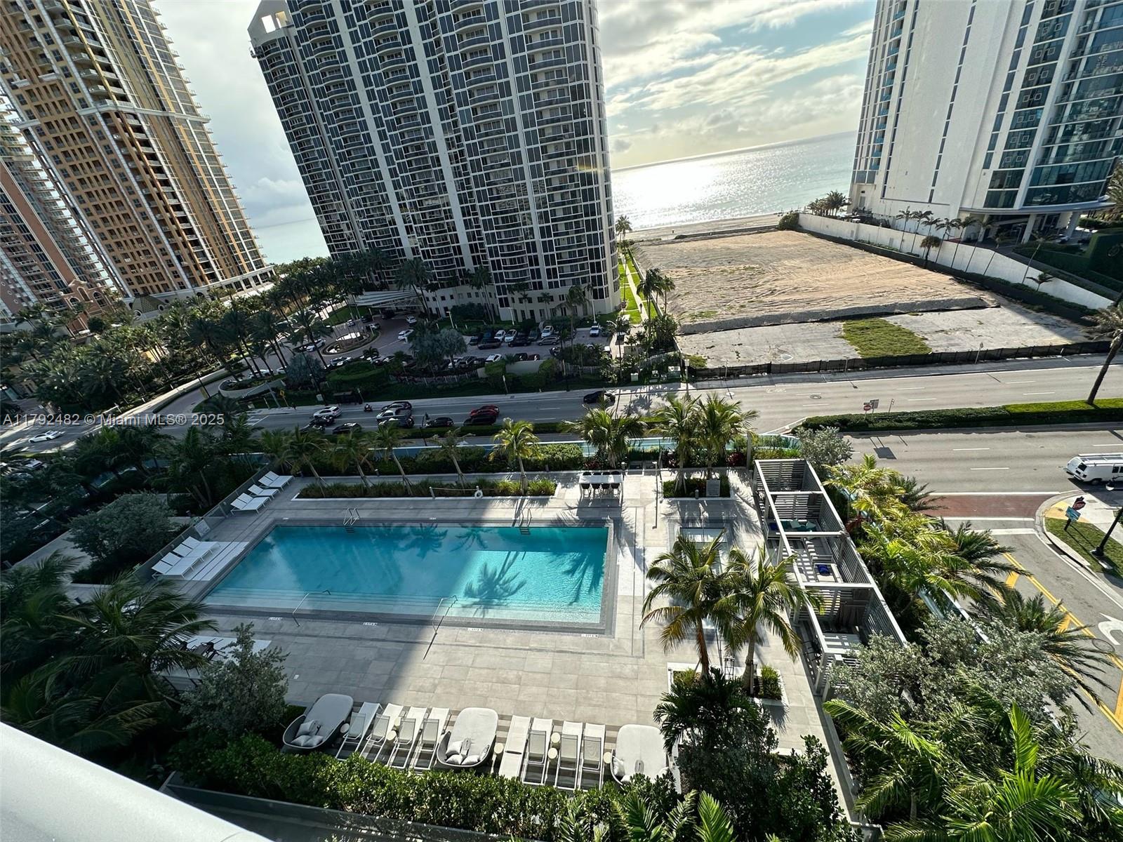 17550 Collins Ave 902 Property Photo 1