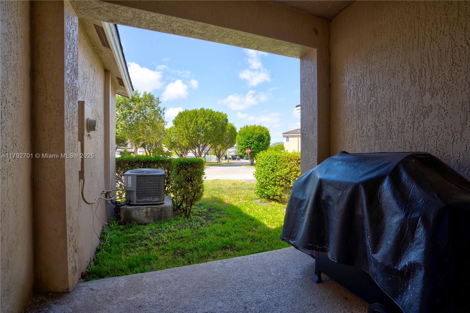 14230 Sw 275th St Property Photo 8