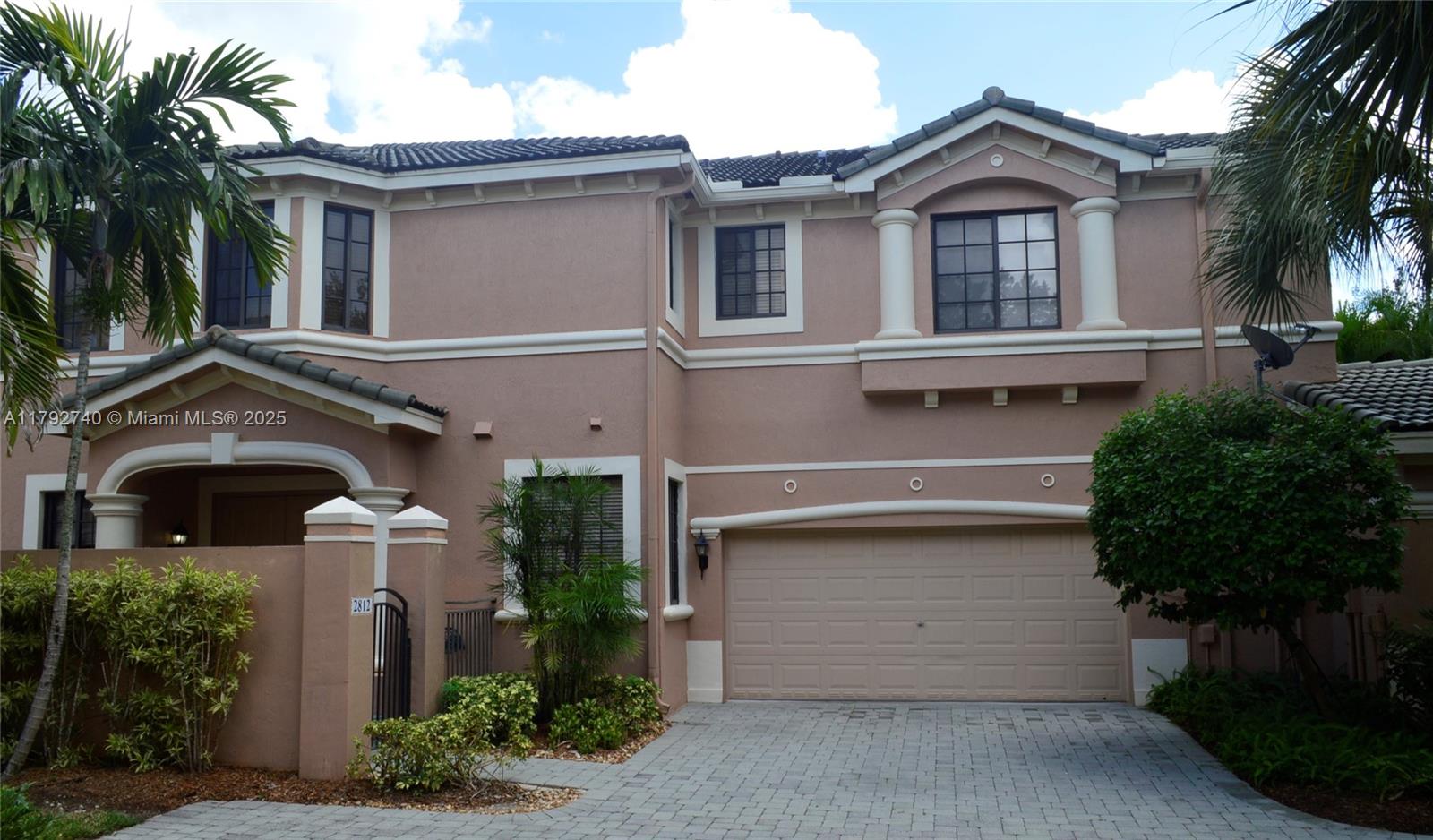 A11792740 Property Photo