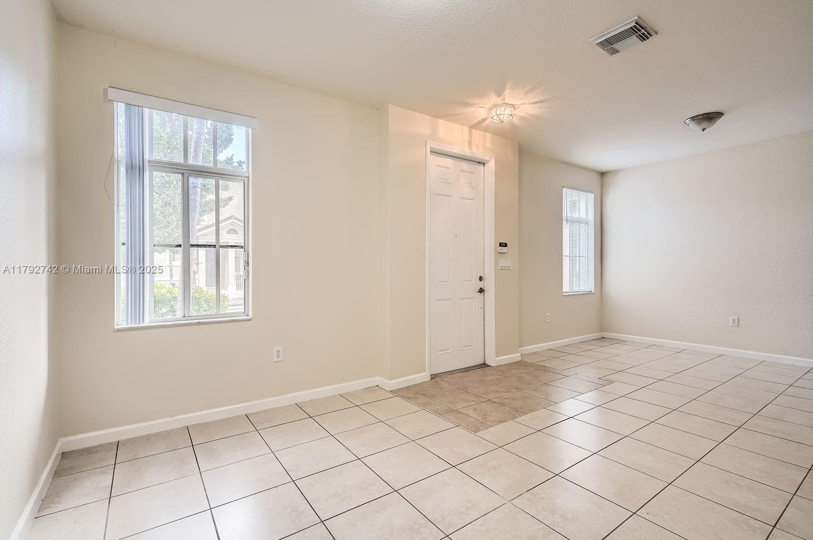 13945 Sw 279th Ln Property Photo 2