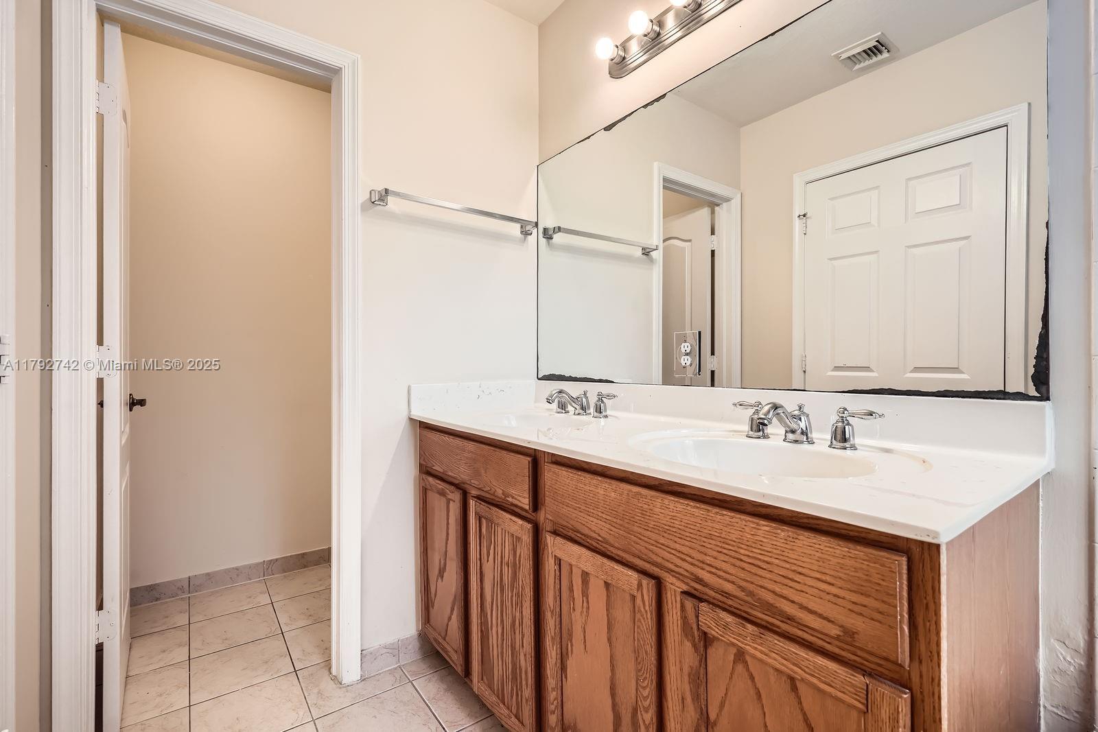13945 Sw 279th Ln Property Photo 12