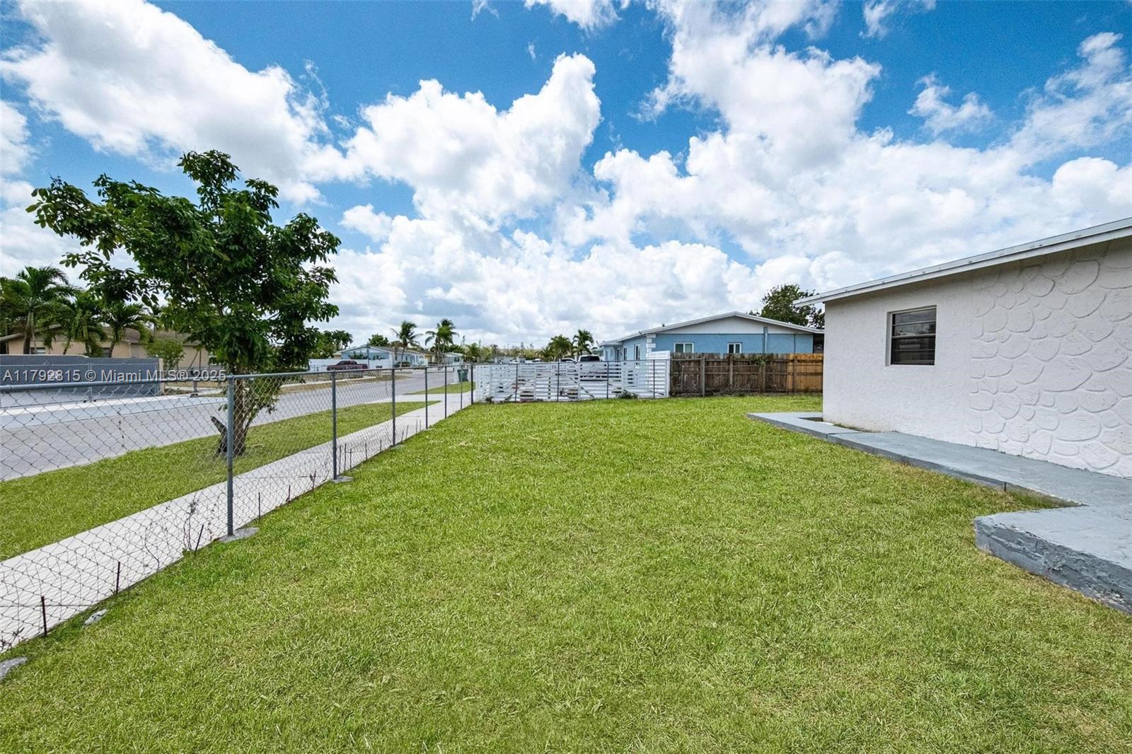 30610 Sw 156th Ave Property Photo 4