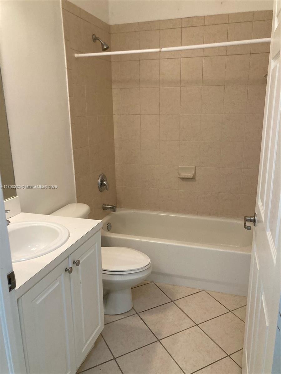 153 Se 28th Pl Property Photo 11