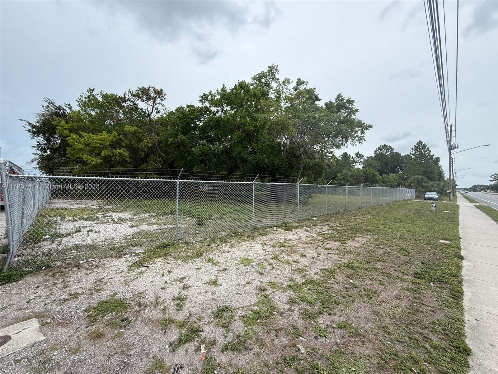 3842 S S Goldenrod Rd Property Photo 6