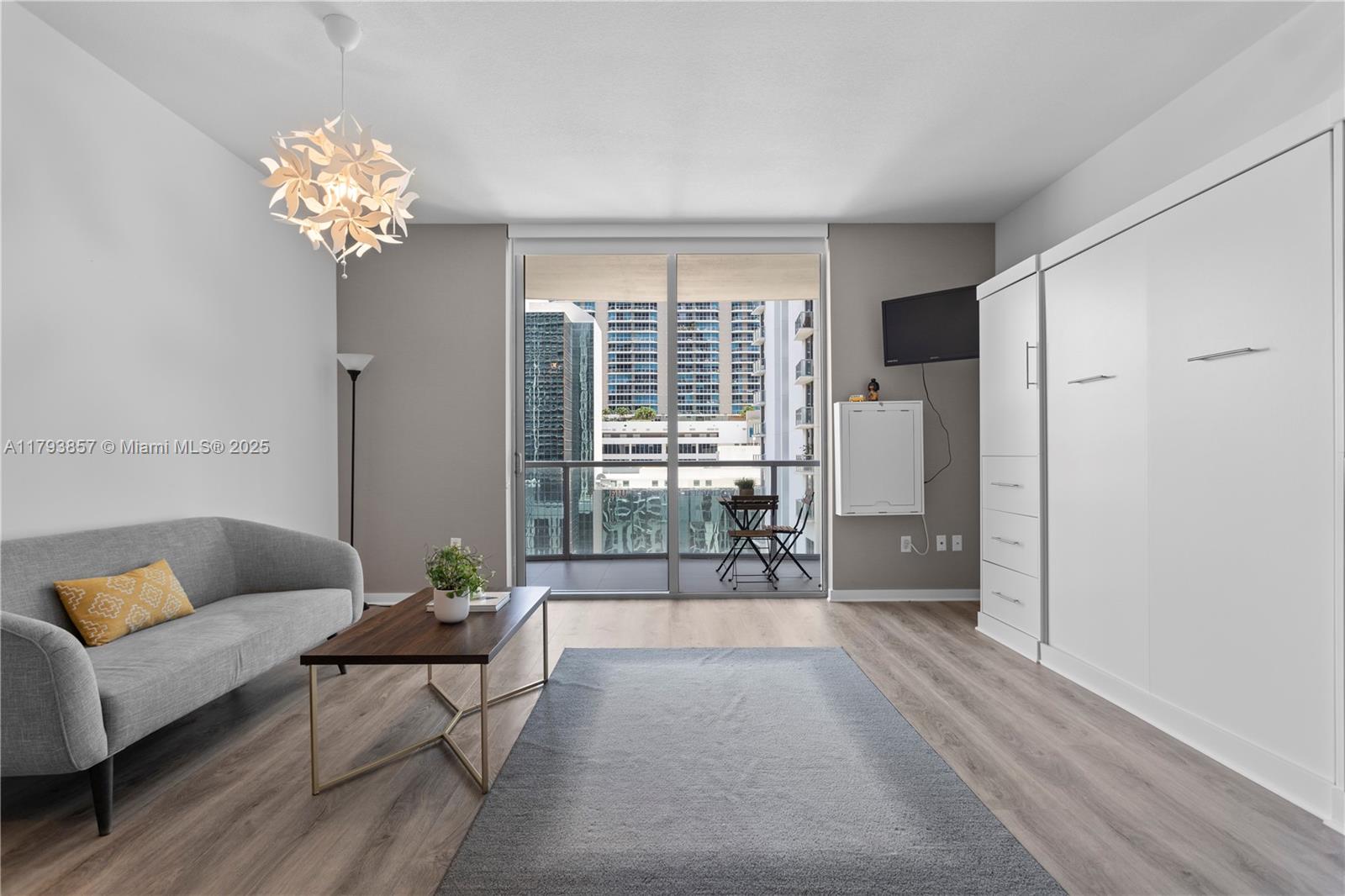 1050 Brickell Ave 1506 Property Photo