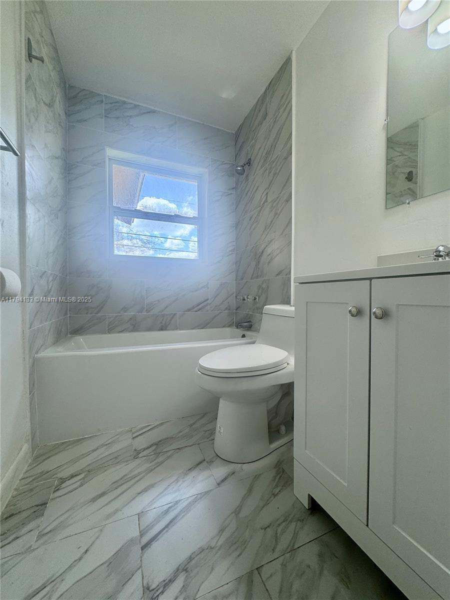 526 Sw 7th Ct Property Photo 11