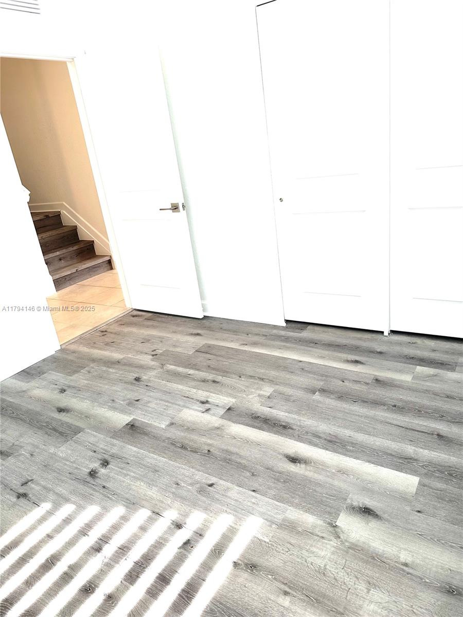 2418 Se 10th Ct Property Photo 15