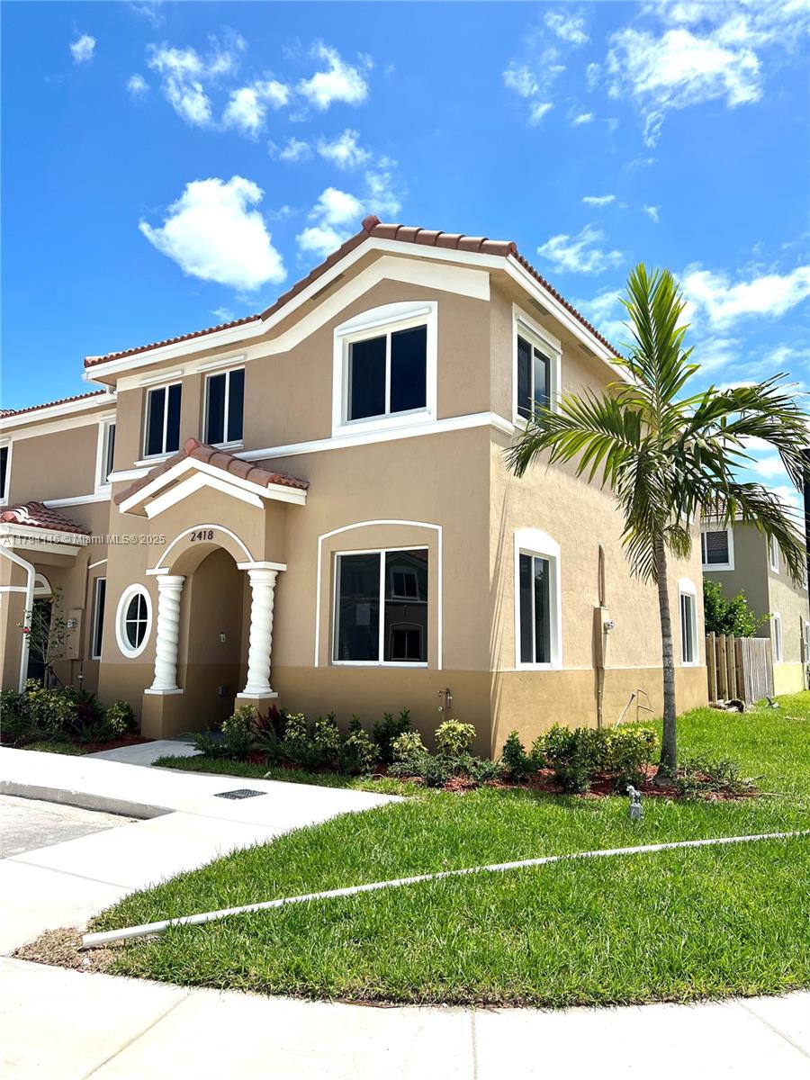 2418 Se 10th Ct Property Photo 21