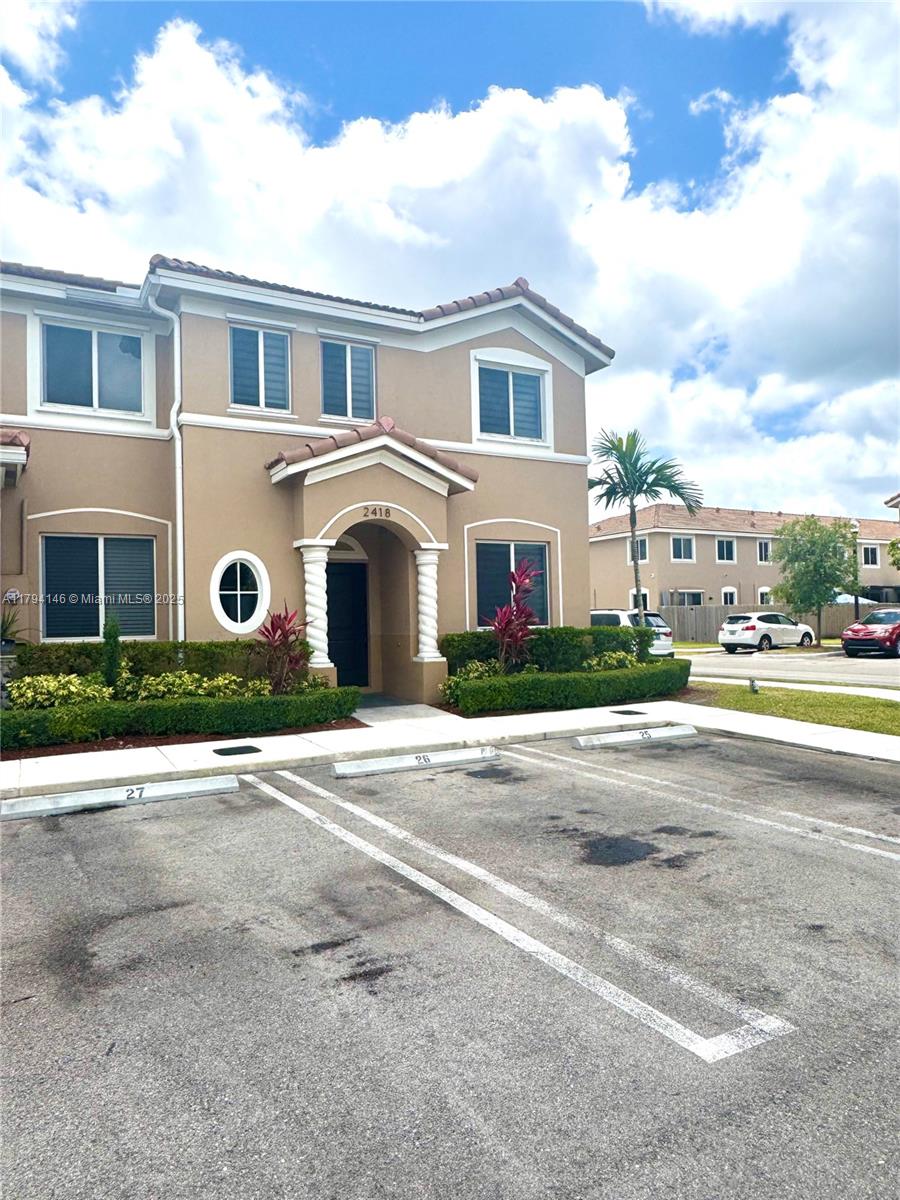 2418 Se 10th Ct Property Photo 22