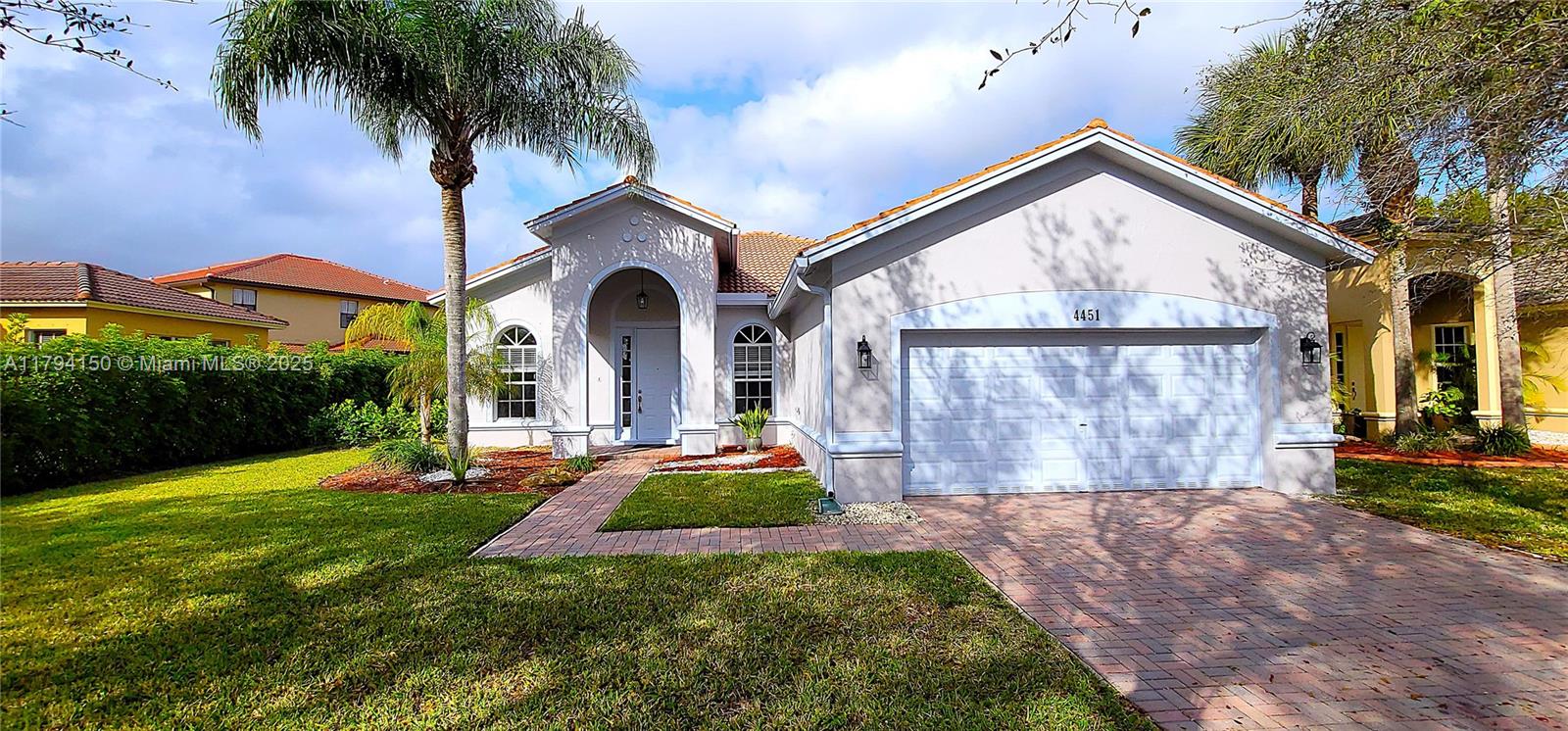 4451 Laurel Pl 4451 Property Photo