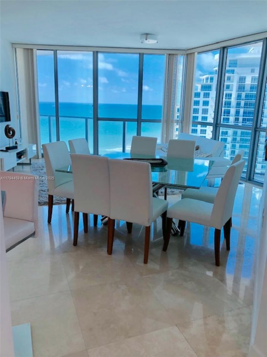 3101 S Ocean Dr 2406 Property Photo 1