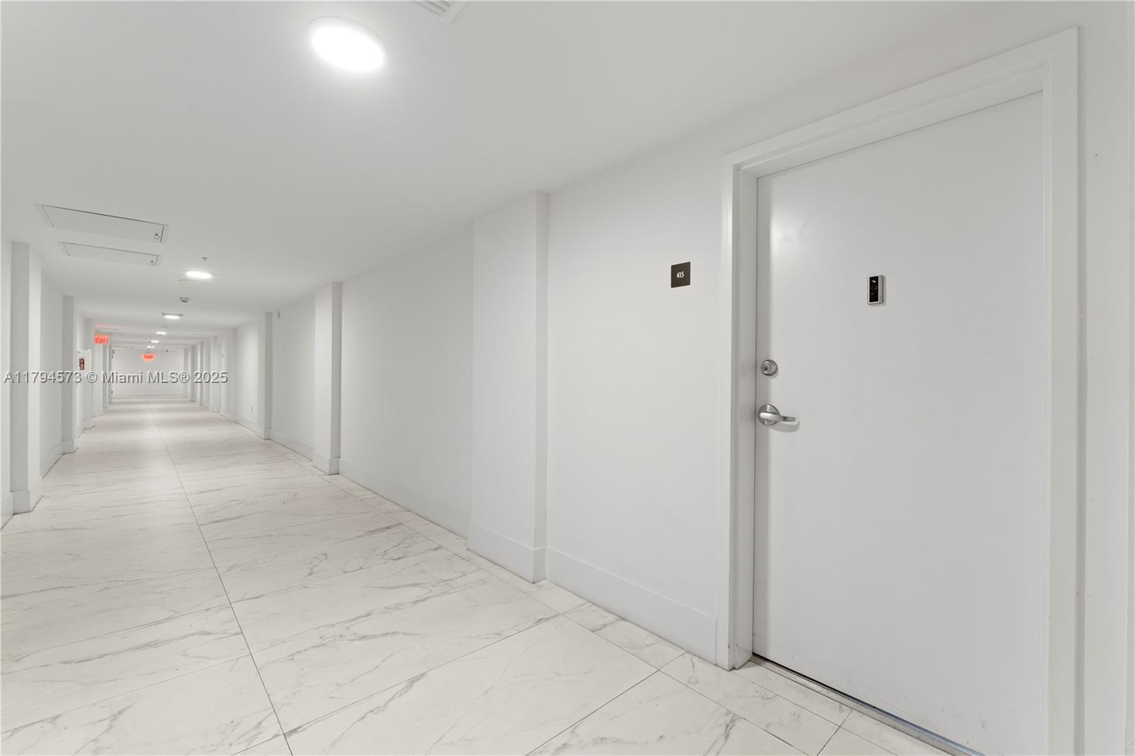 10950 Nw 82nd St 415 Property Photo 2