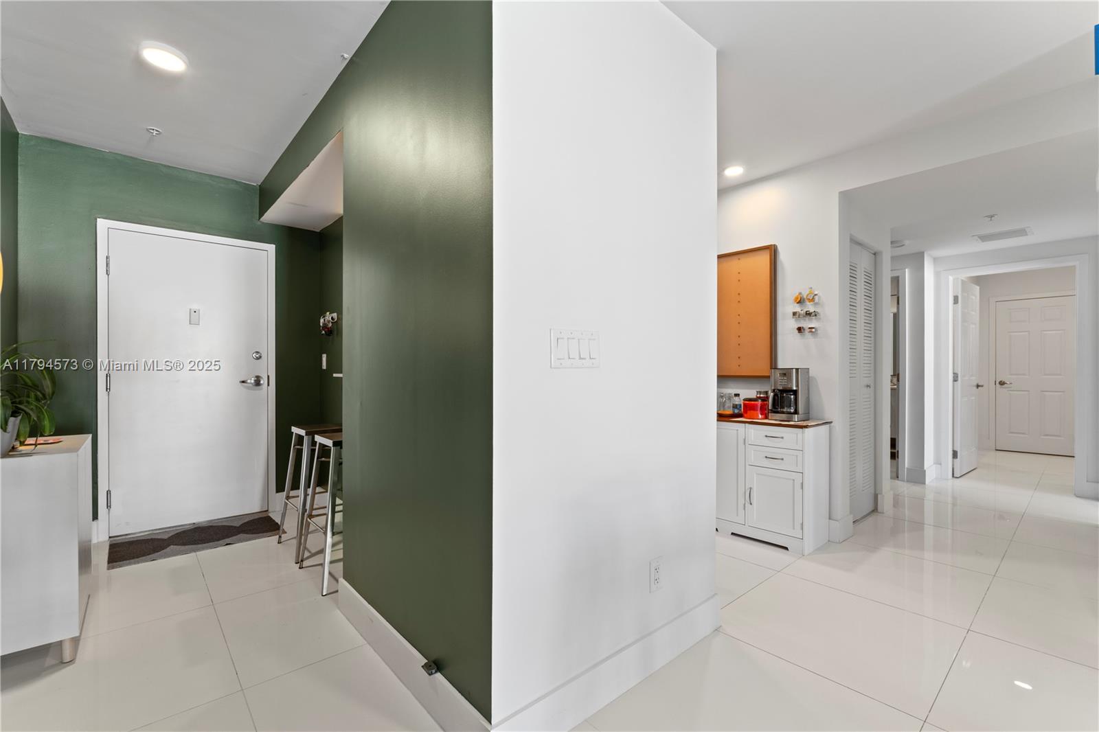 10950 Nw 82nd St 415 Property Photo 4