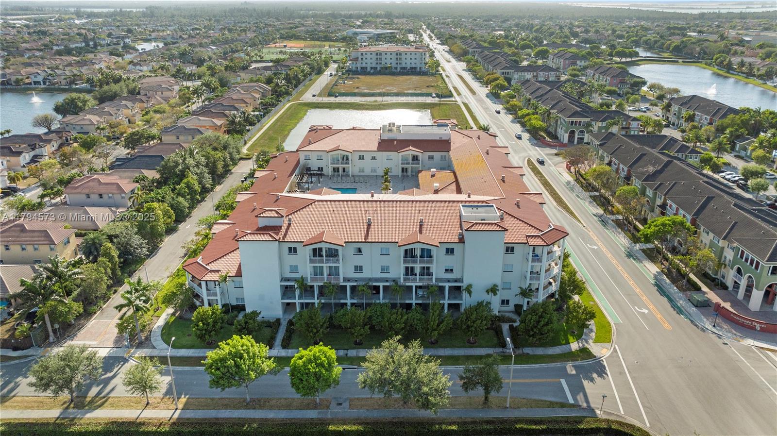 10950 Nw 82nd St 415 Property Photo 29