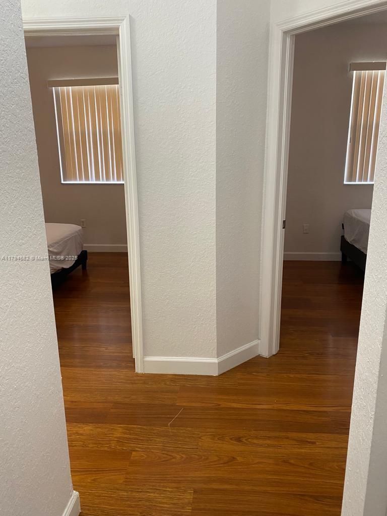 1030 Ne 42nd Ave Property Photo 11