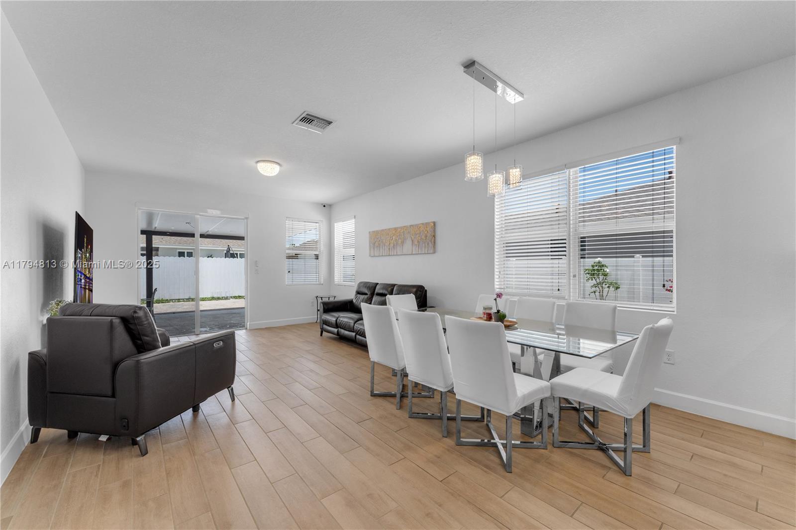 13225 Sw 272nd St Property Photo 8