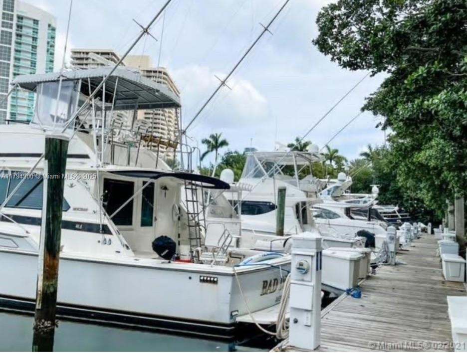 3500 Mystic Pointe Drive 2108 Property Photo 27