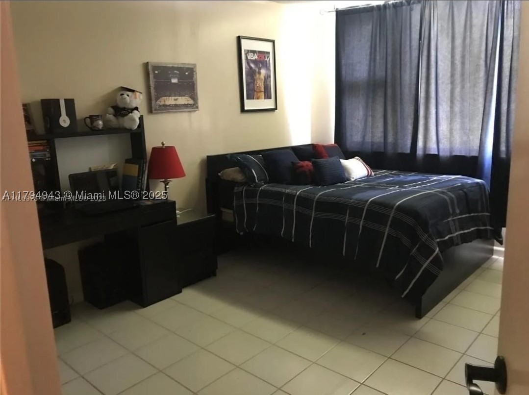 4400 Hillcrest Dr 215-b Property Photo 9