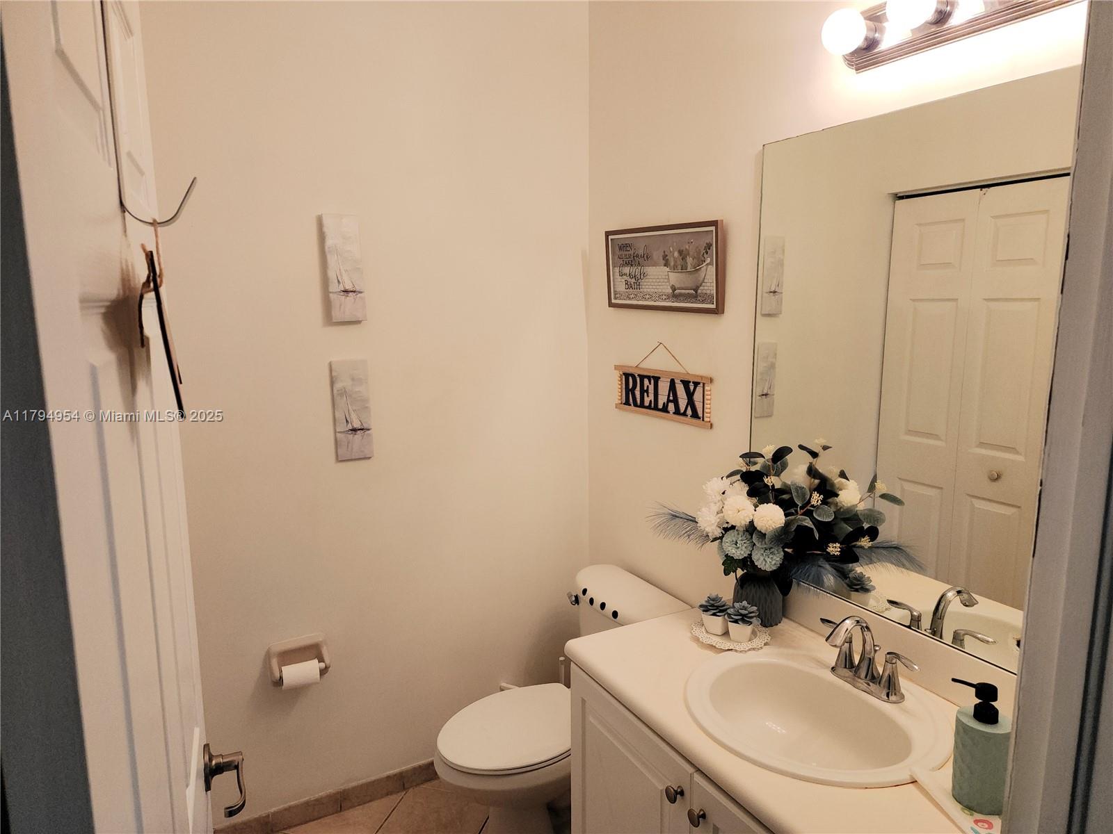3064 Se 1st Dr 3 Property Photo 27