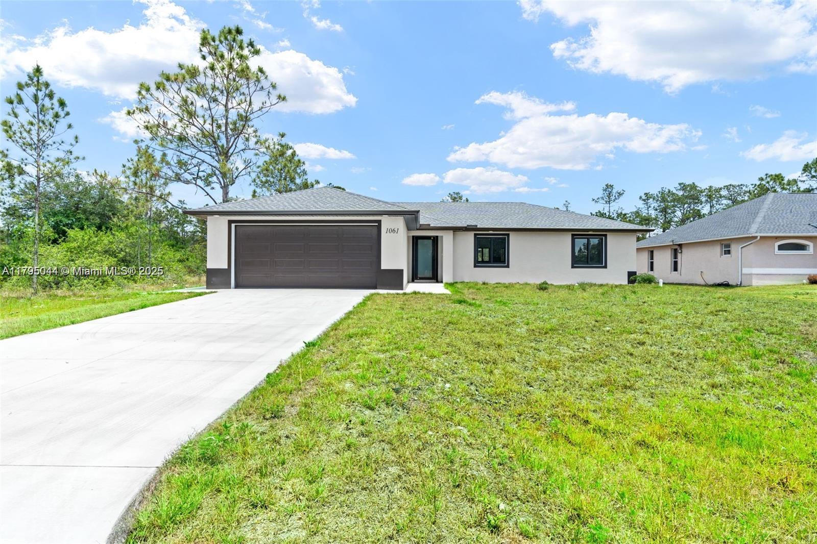 1061 Butler . Property Photo 1