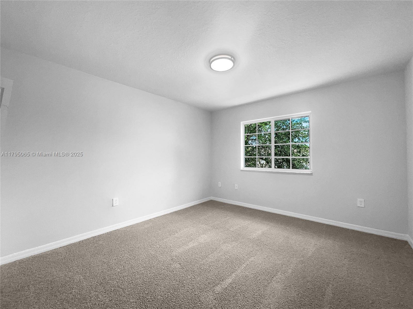 14054 Sw 260th St 104 Property Photo 5