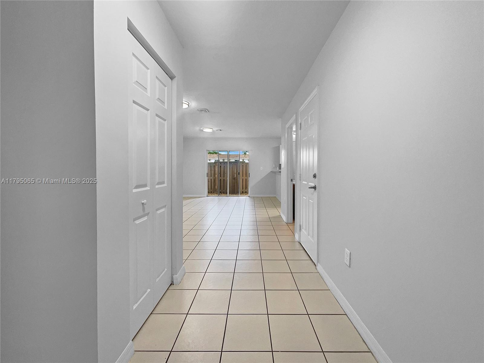 14054 Sw 260th St 104 Property Photo 10