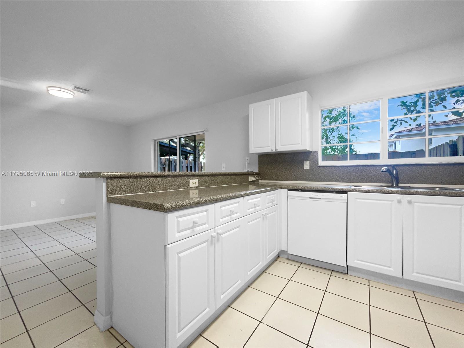 14054 Sw 260th St 104 Property Photo 13