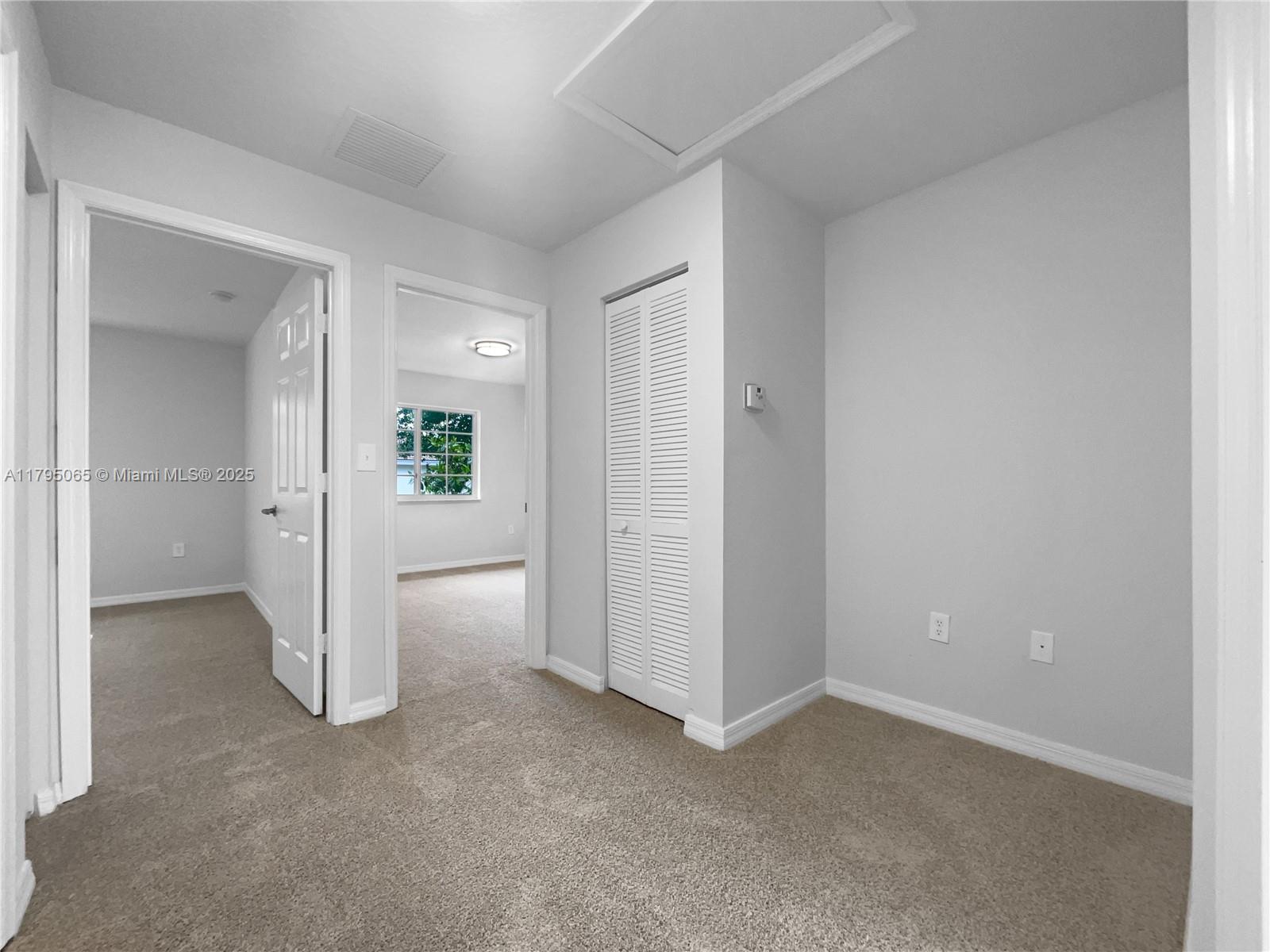14054 Sw 260th St 104 Property Photo 14