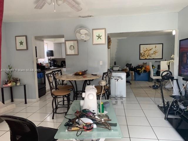 1147 Nw 46th St Property Photo 1