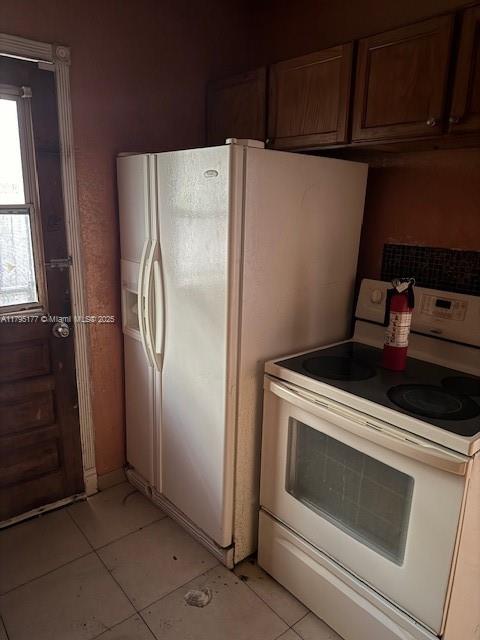 1090 Nw 134th St Property Photo 1