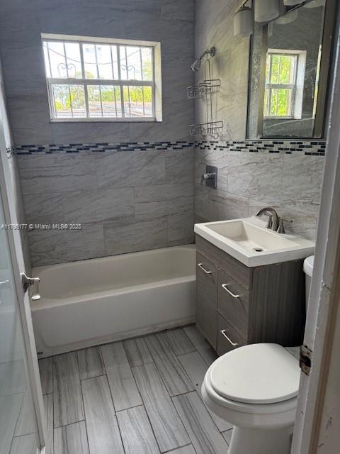 1090 Nw 134th St Property Photo 6