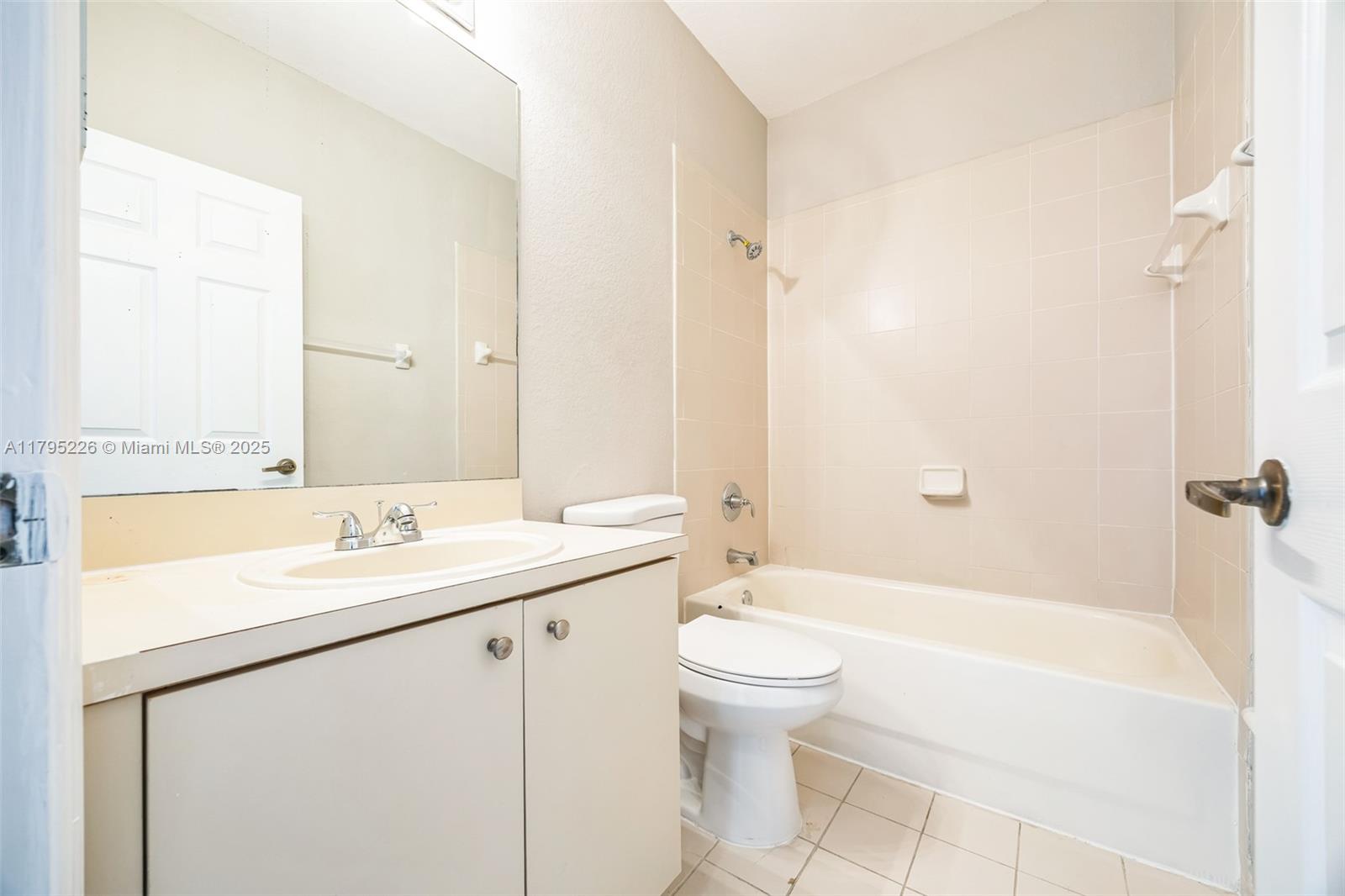 355 Se 20th Ter Property Photo 10