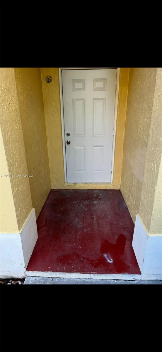 64 Sw 15th Ter B Property Photo 1