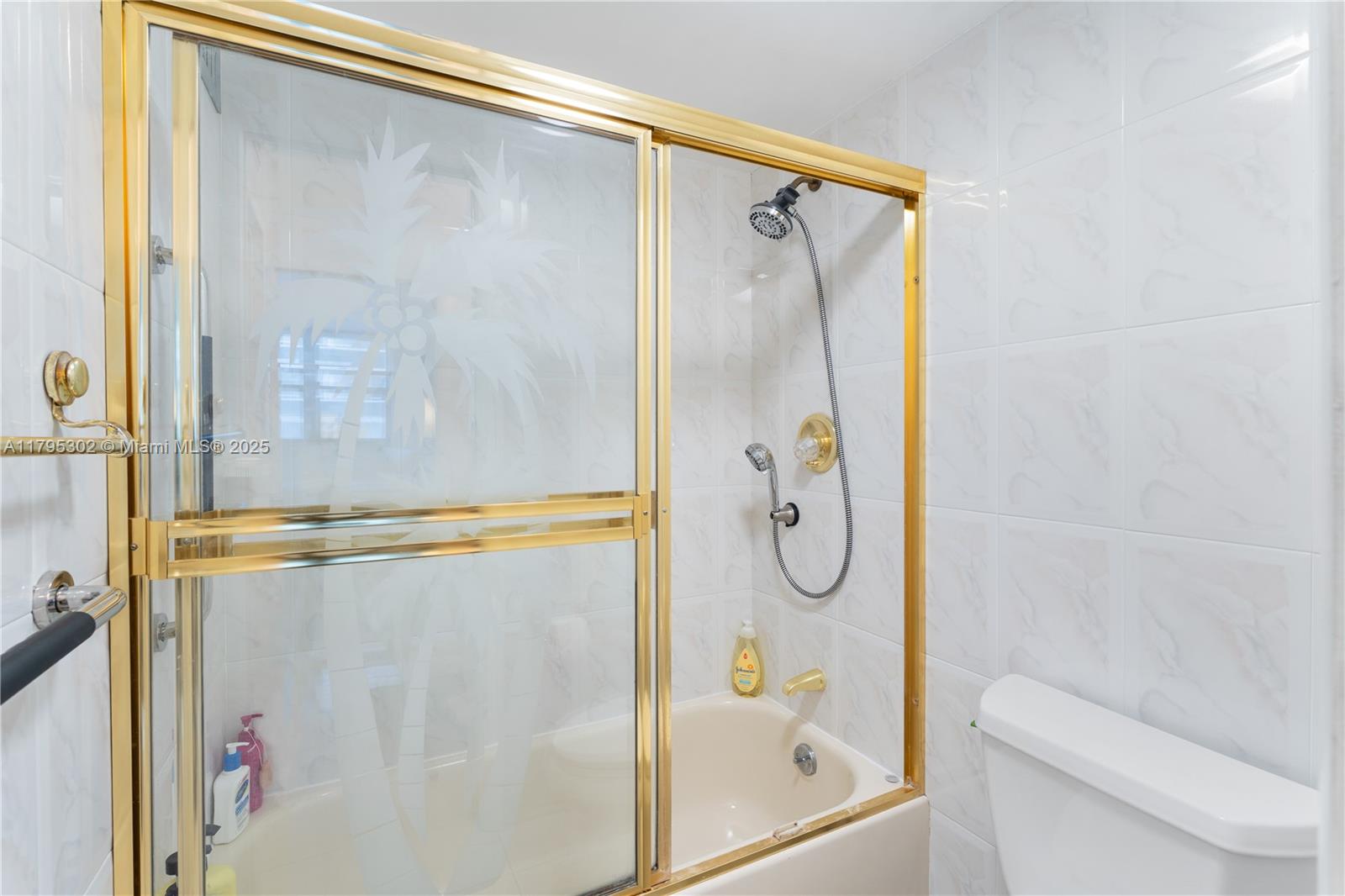 9511 Collins Ave 301 Property Photo 10