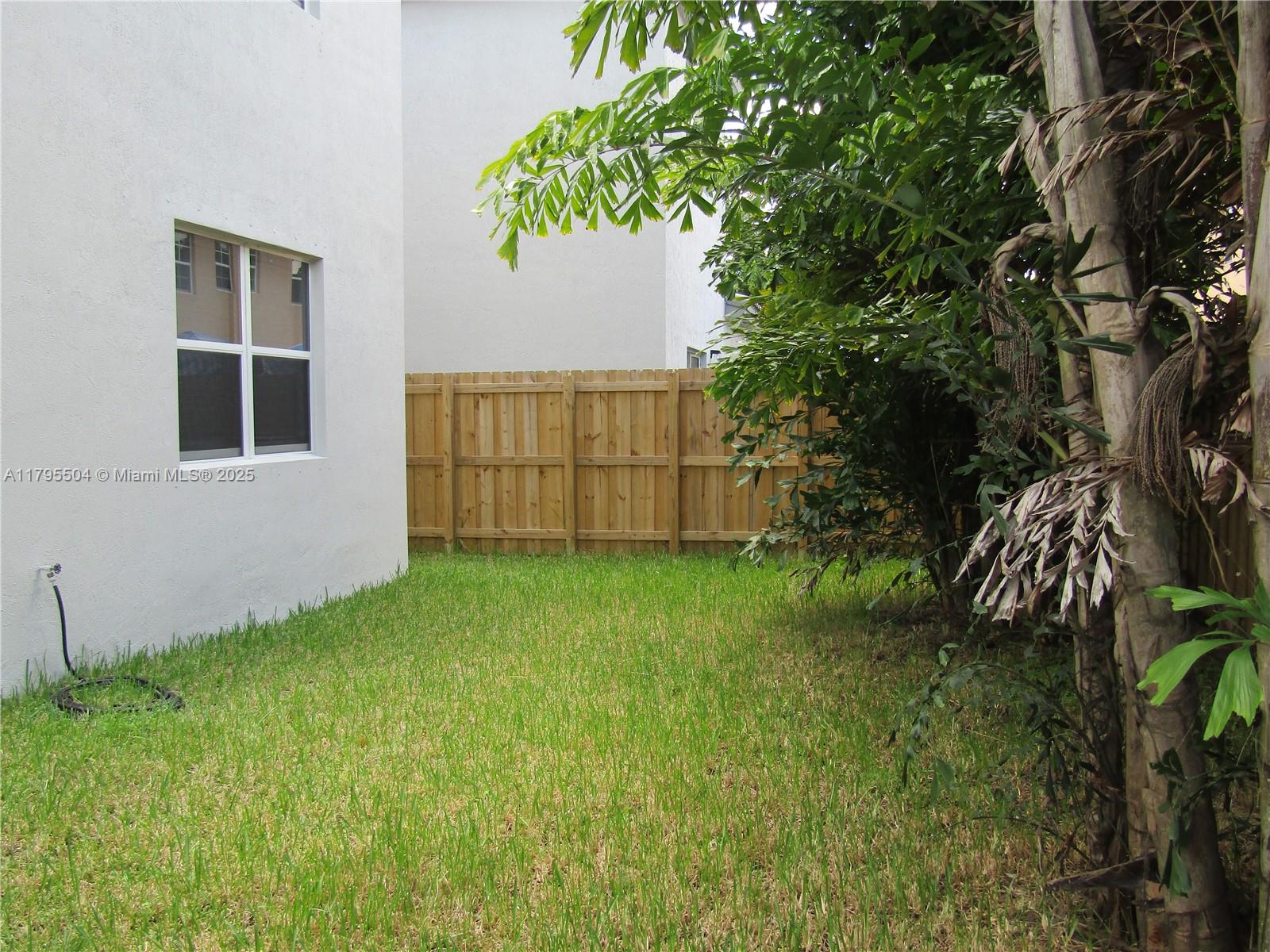 1414 Se 26th Ter Property Photo 22