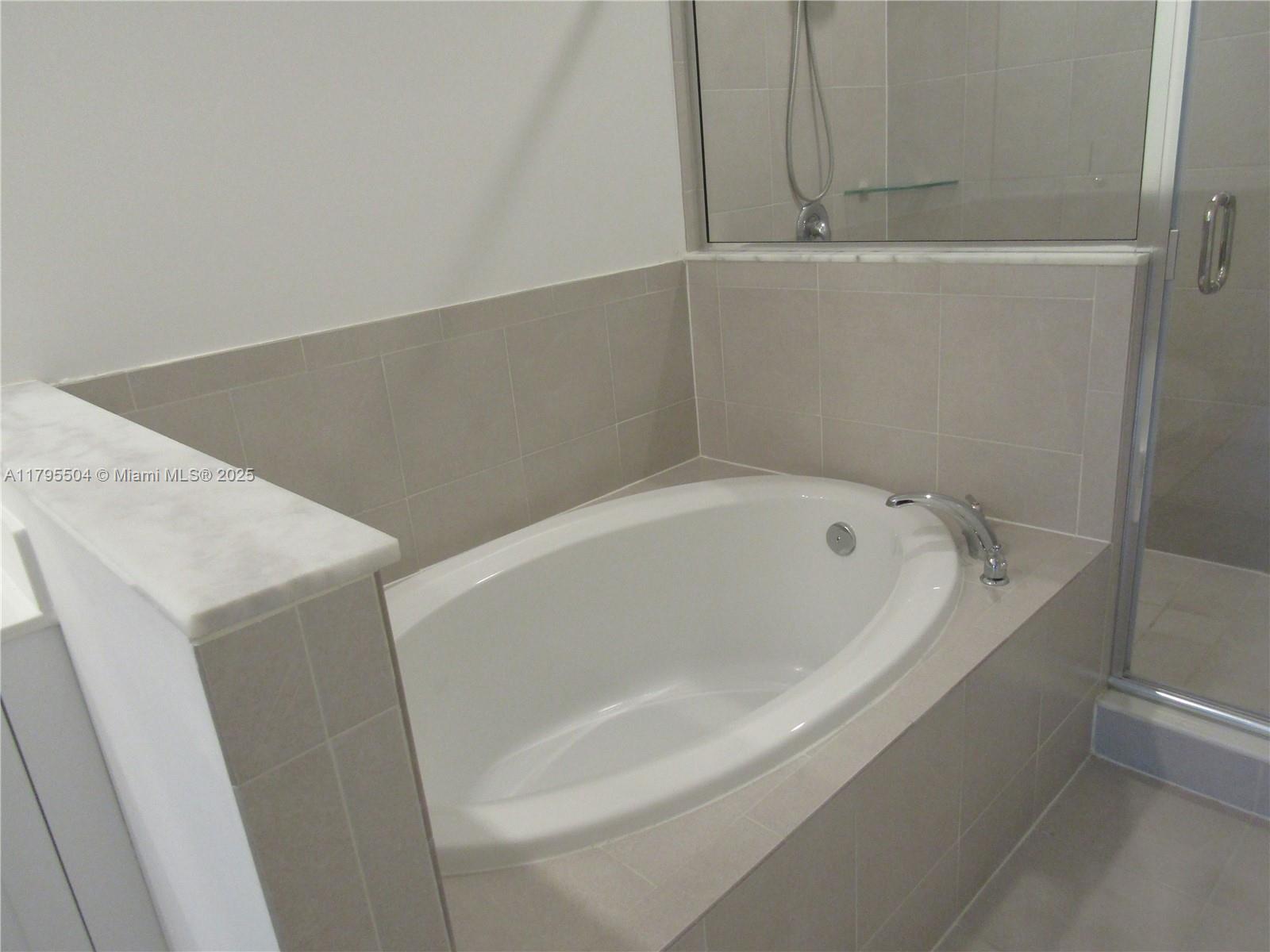 1414 Se 26th Ter Property Photo 38