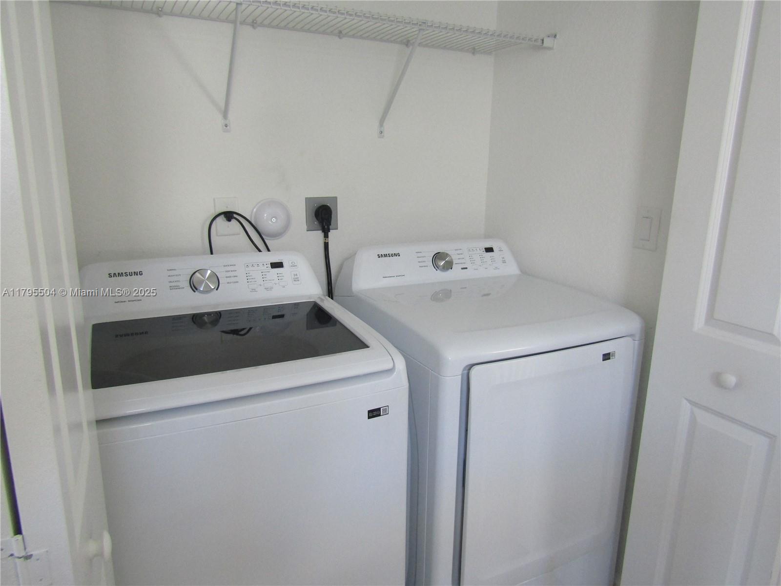 1414 Se 26th Ter Property Photo 39
