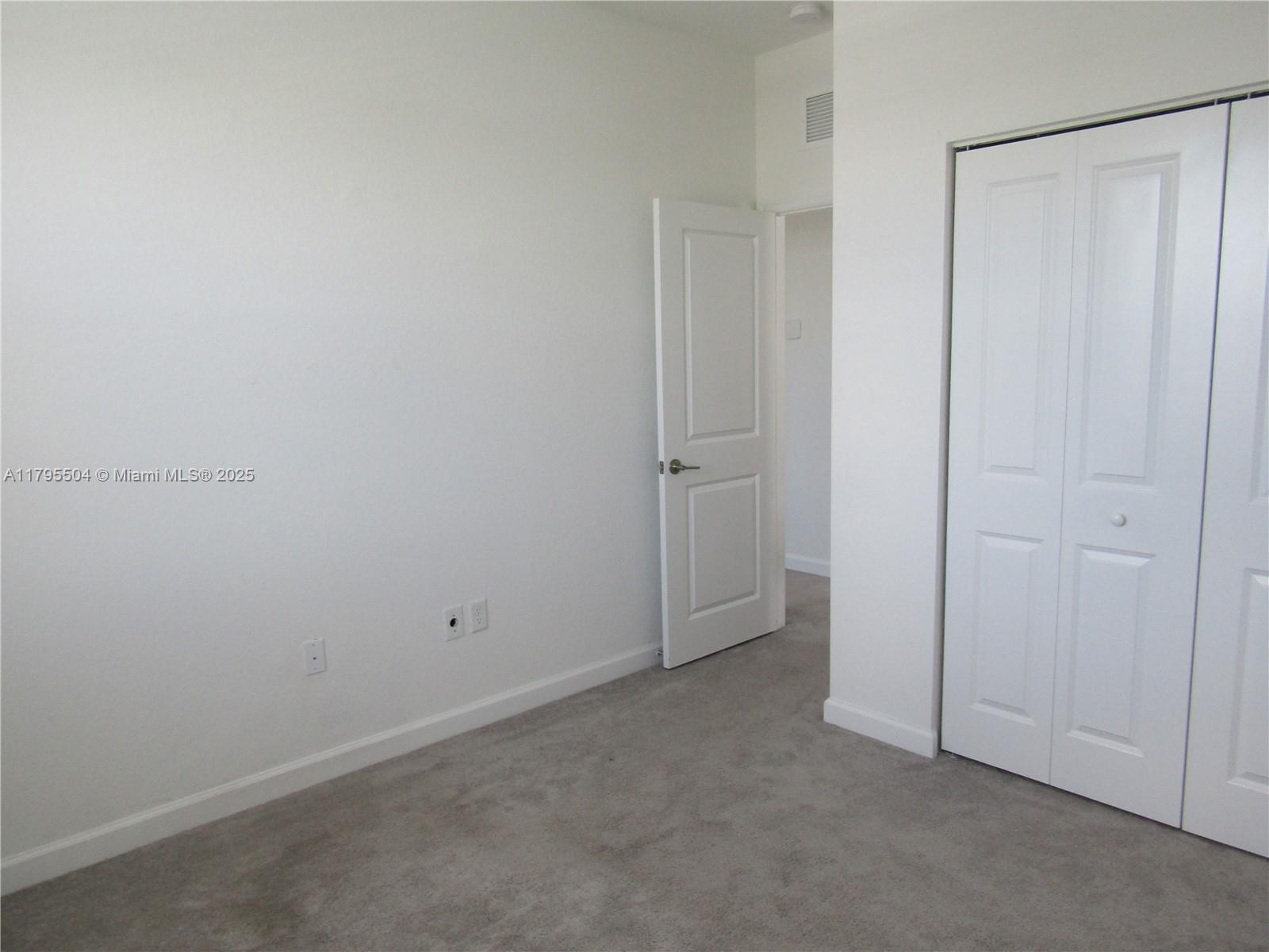 1414 Se 26th Ter Property Photo 42
