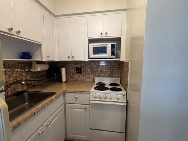 801 Atlantic Shores Blvd 115 Property Photo 6