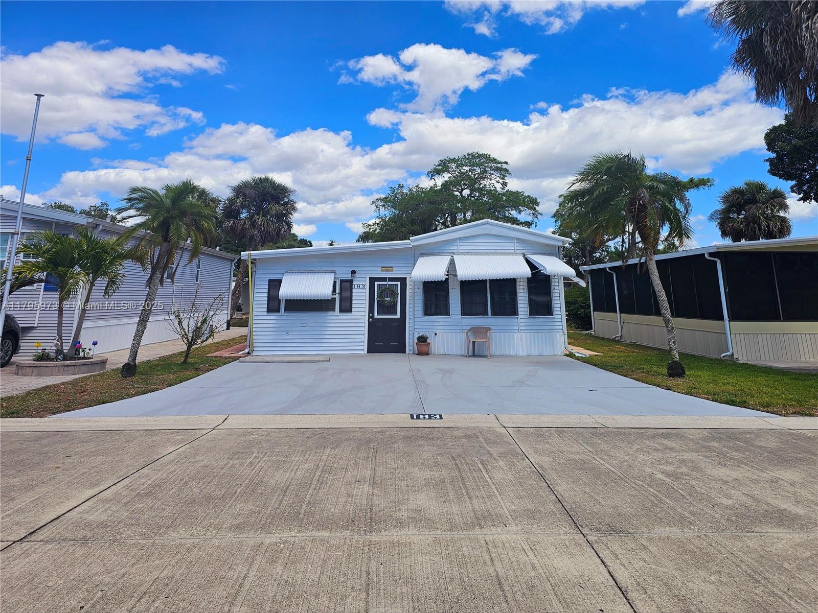 183 Panther Pass Cir